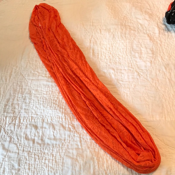 Scarf - Picture 2 of 3